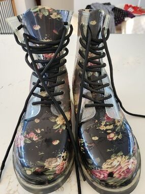Simon Chang Black Floral Lace-Up Boots